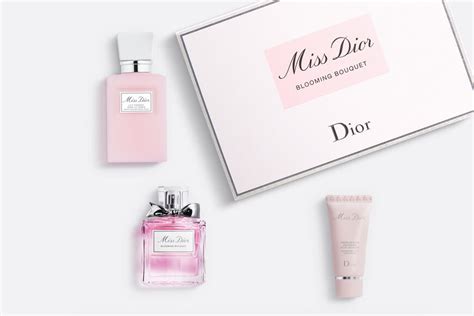 miss dior crema e latte